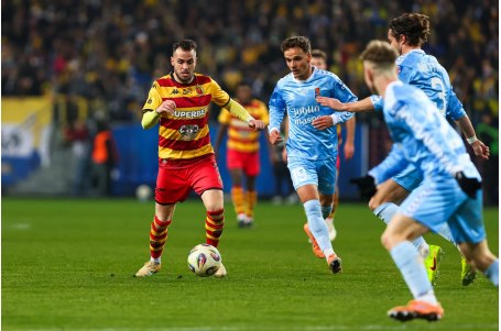 Remis na koniec ligowego roku